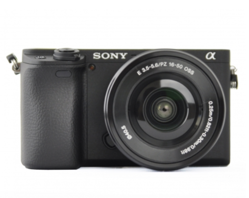 Sony A6400 + E PZ 16-50 f/3.5-5.6 OSS II