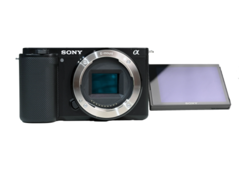 Sony ZV-E10 + 16-50mm f/3.5-5.6 OSS