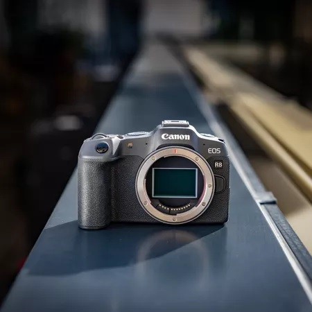 Najlżejsza pełna klatka na rynku